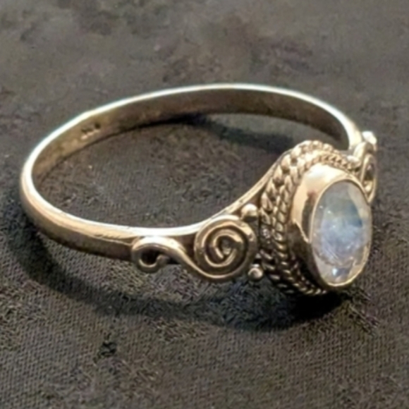 New 925 Solid Sterling Silver Natural Rainbow Moonstone Ring Size 11 - Picture 4 of 9